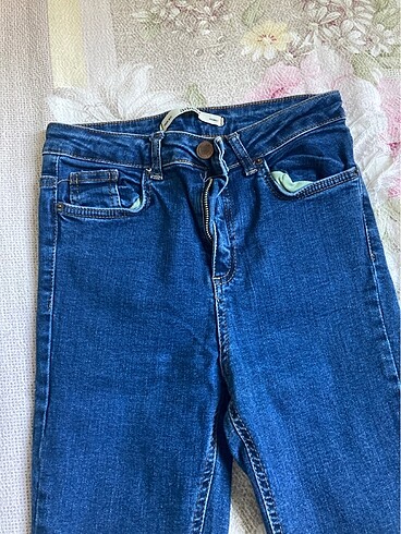 Yepyeni jean