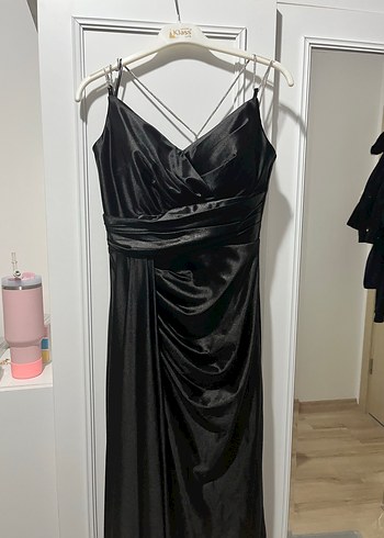 Siyah Drapeli Uzun İp Askılı Abiye Elbise - Görsel 2