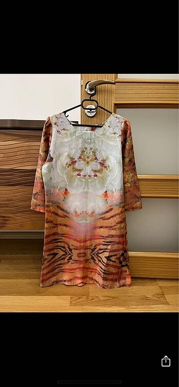 Batik Yeni Saten Elbise
