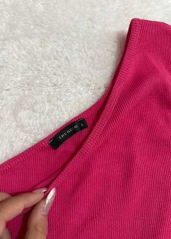 Trendyol & Milla Pembe Tek Omuzlu Bağlamalı Crop Top