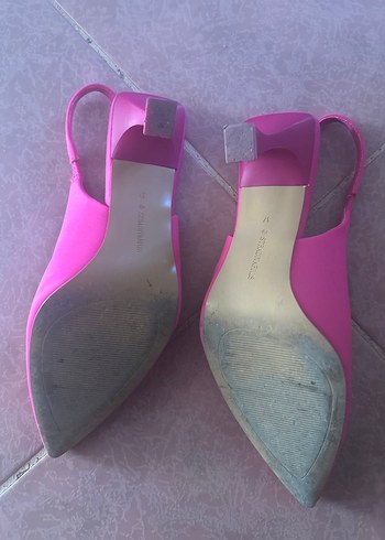 Stradivarius Pembe Süet Stiletto Topuklu Kadın Ayakkabı