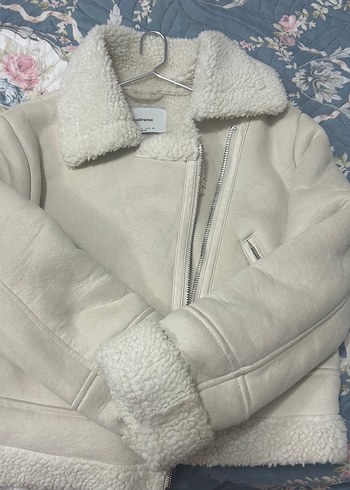 Stradivarius Kürklü Beyaz Kadın Ceket - Görsel 2