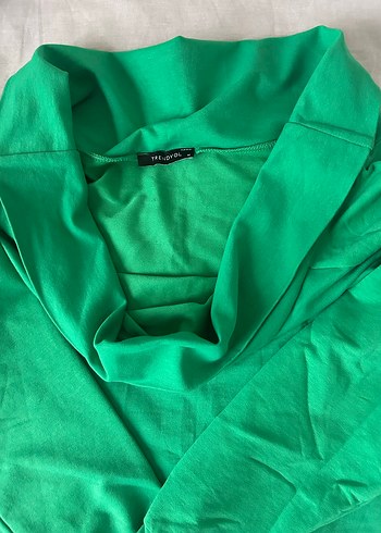 Kadın Yeşil Uzun Kollu Tek Renk Sweatshirt - Görsel 2