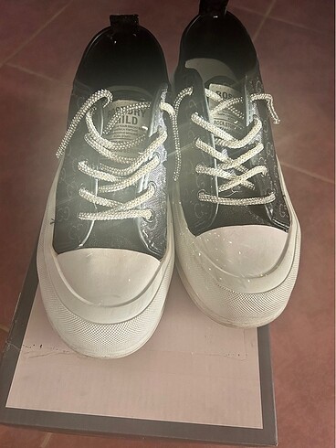 Transparan Detayli taşlı platform Sneaker