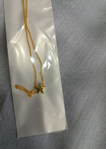 Accessorize Minimalist Altın Renkli Yıldız Kolye