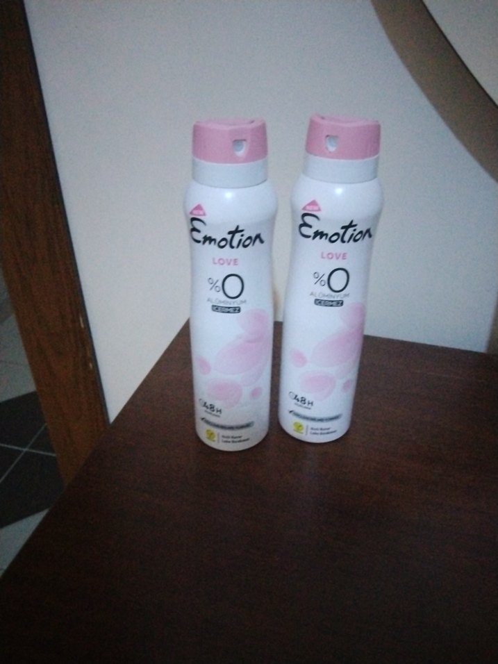 Emotion Love Kadın Deodorant 150 ml - Görsel 2