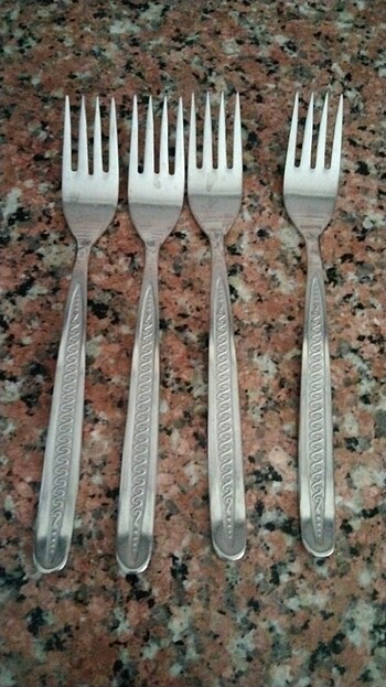 Solinger 18/10 paslanmaz çelik 4 adet yemek çatalı 