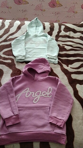 2 adet kız çocuk kapşonlu sweatshirt 