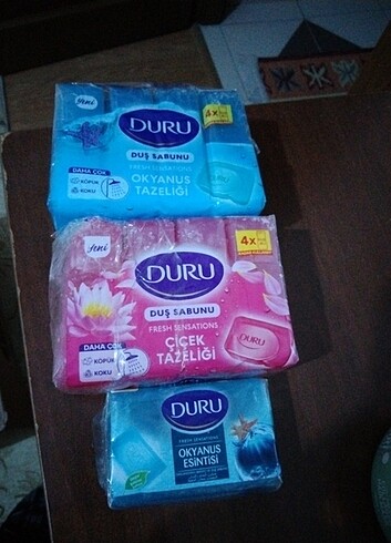 Beden 2 Paket ve 1 adet duru katı duş jelleri