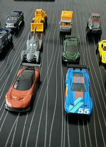  Beden Renk Hot Wheels 18 Araç Toplam Fiyatı