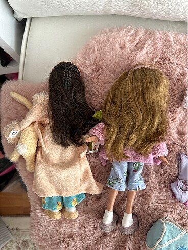  Beden Slumber party yasmin&sasha