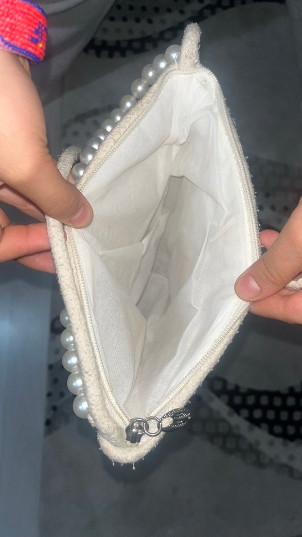 Zincir Detaylı Beyaz Örgü Kadın Çanta - Görsel 5