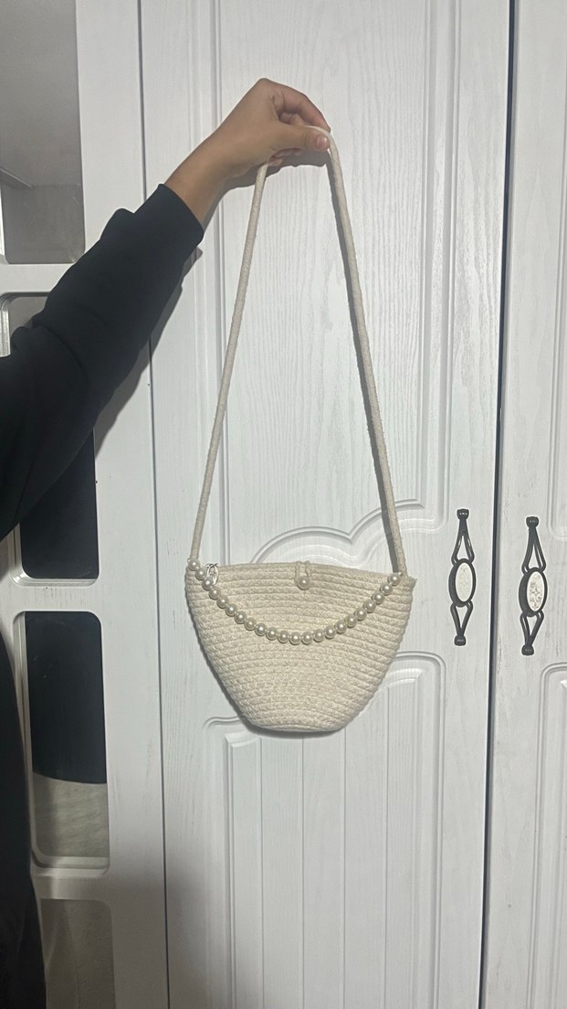 Zincir Detaylı Beyaz Örgü Kadın Çanta - Görsel 4