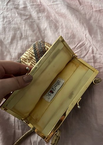 Altın Renk Boncuklu Nakışlı El İşlemeli Vintage Çanta - Görsel 8