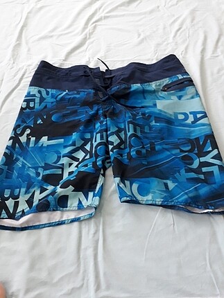 Adidas deniz şortu 
