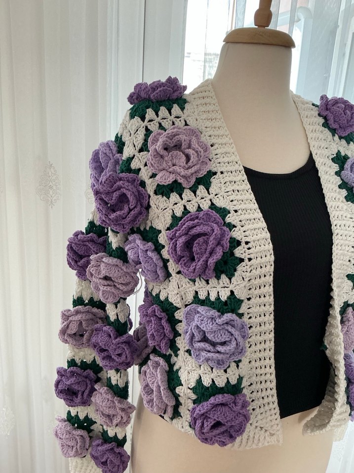 Mor Çiçekli Örgü Bohem Hırka - Görsel 2