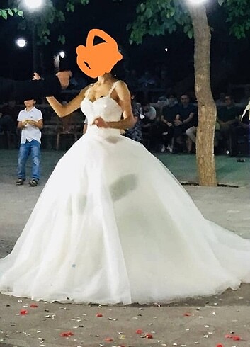 Gelinligim bir kez giydim