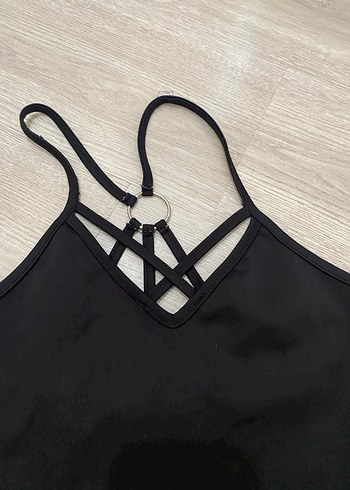 Siyah Strappy Mini Crop Top - Görsel 2