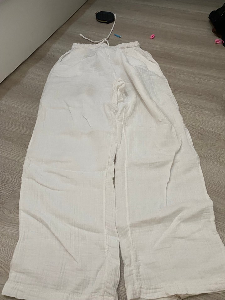 Beyaz Keten Piliseli Bol Kesim Kadın Pantolon - Görsel 5