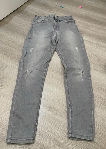 Gri Kadın Kot Pantolon - Görsel 3