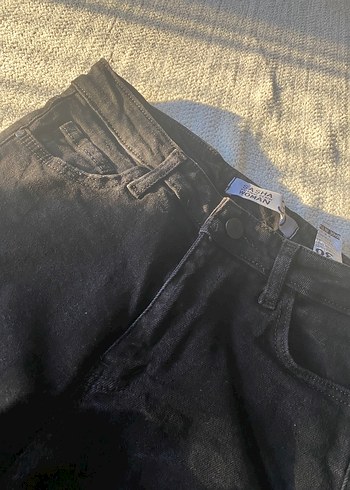 Siyah Düğmeli Kadın Denim Jean - Görsel 6