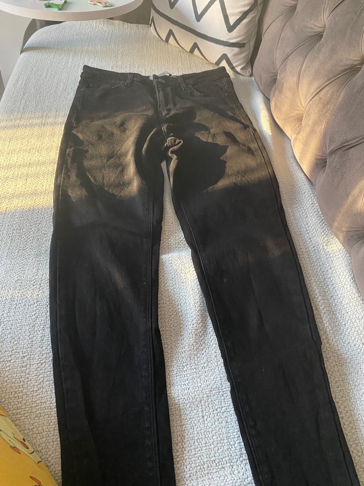 Siyah Düğmeli Kadın Denim Jean - Görsel 2