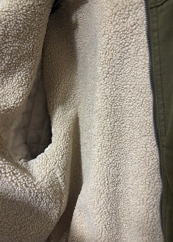 Bershka Kadın Haki Peluş Detaylı Ceket - Görsel 3