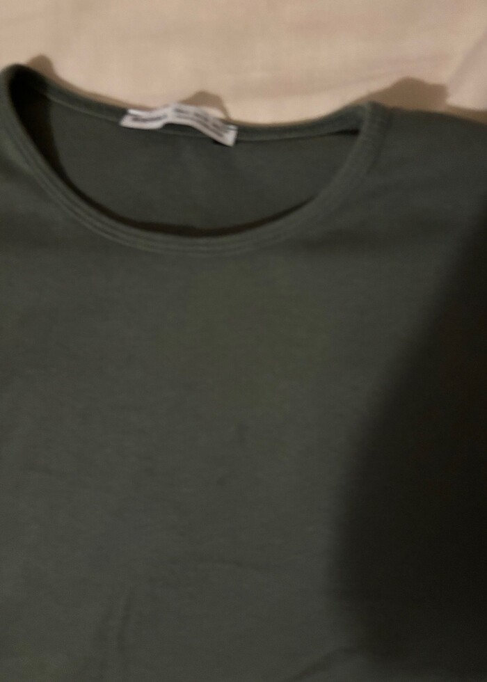 BERSHKA crop - Görsel 2