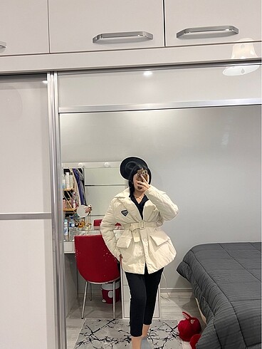 Prada mont