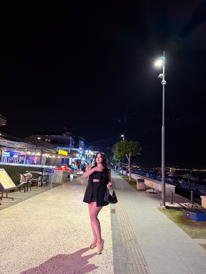 Siyah yelek - Görsel 2