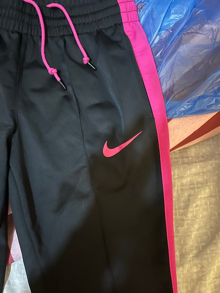 Kadın Siyah-Pembe Nike Eşofman Altı - Görsel 2
