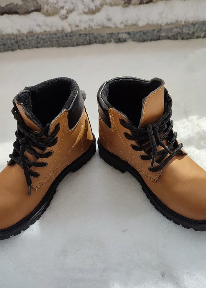 Sarı Bot - Görsel 3