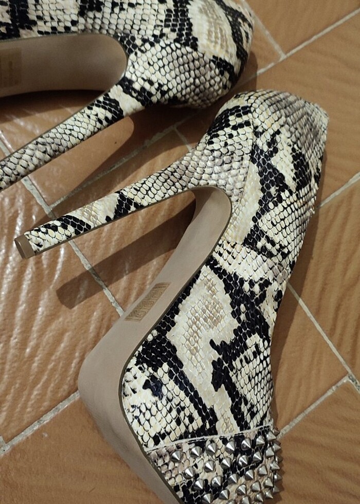 ????Benzeri Zor Olan???? - Görsel 2