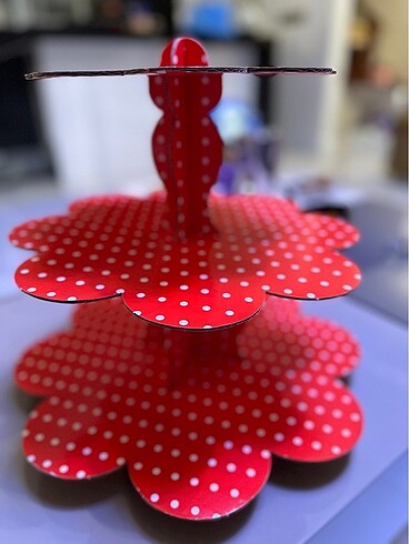  Beden Muffin cupcake karton standı 3 katlı kırmızı puantiyeli