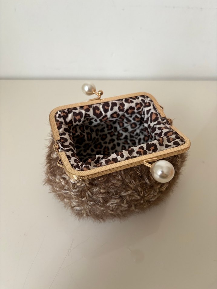 Kahverengi Kürklü Bohem Örgü Kadın Cüzdanı - Görsel 3