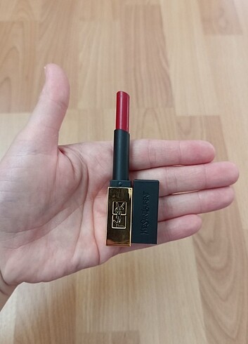 Yves Saint Laurent 