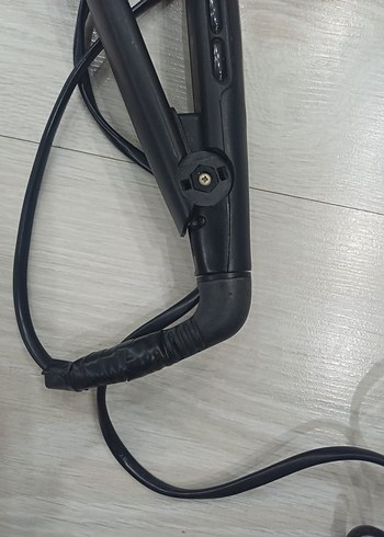 Beden Renk Bej ve gri Remington saç düzleştirici