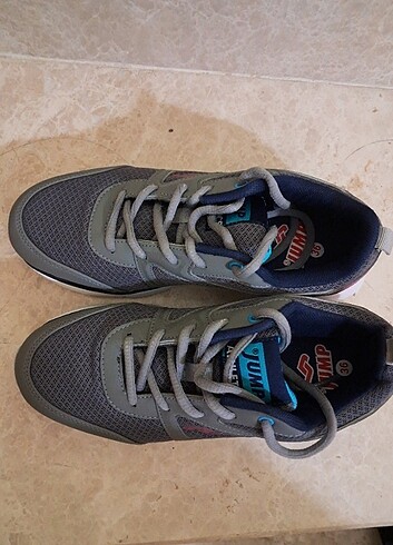 Spor ayakkabi