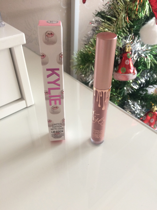 Kylie Cosmetics Kylie limited serisi 