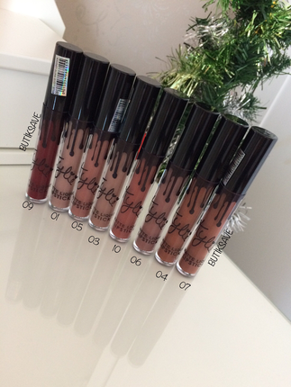 Kylie Cosmetics Kylie kutusuz rujlar