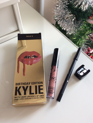 Kylie Cosmetics Kylie set