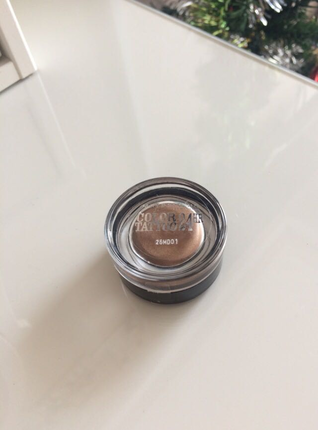 Maybelline color tatto 