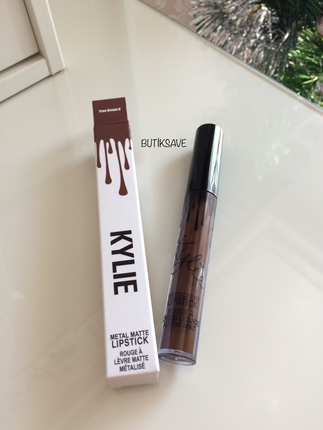 Kylie Cosmetics Kylie likit mat ruj
