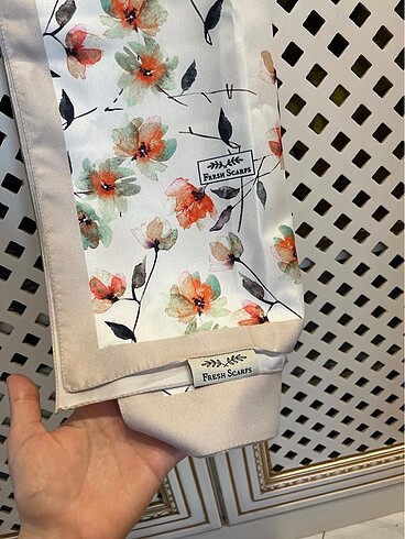 Diğer Fresh scarfs desenli şal