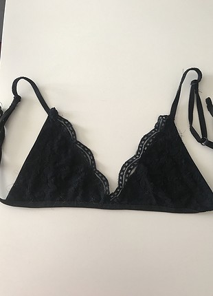 Üçgen bralet