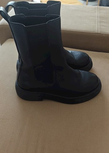 Siyah Hakiki deri postalKadın Bot - Görsel 2