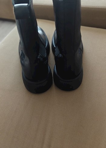 Siyah Hakiki deri postalKadın Bot - Görsel 3