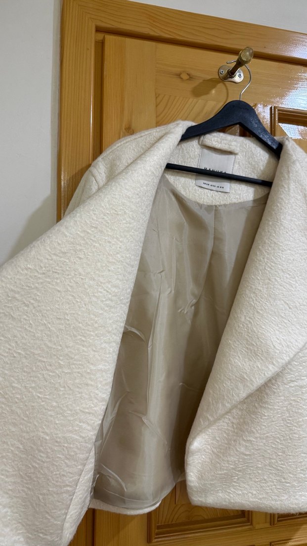 MANUKA JACQUELINE KISA KABAN - Görsel 4