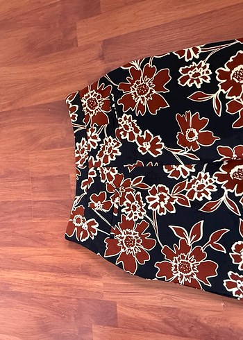 Çiçek Desenli Pantolon - Görsel 2