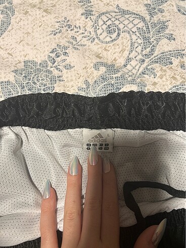 l Beden siyah Renk Adidas şort